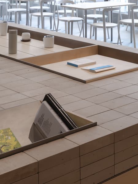 Blue Bottle Coffee Columbia Circle Cafe