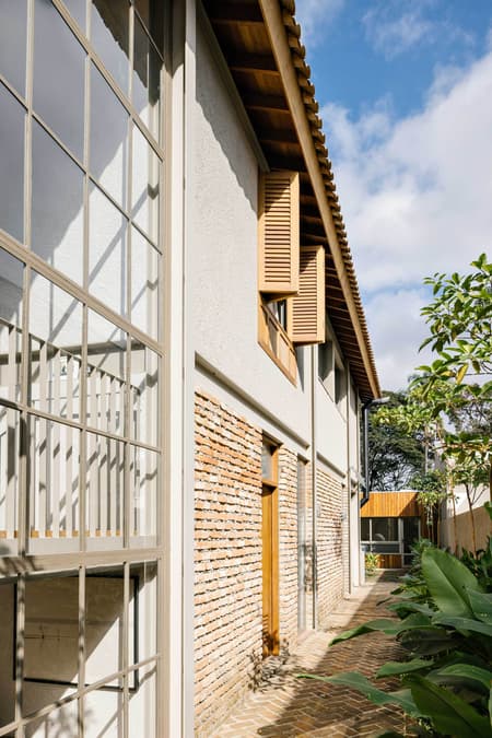 Lelis House