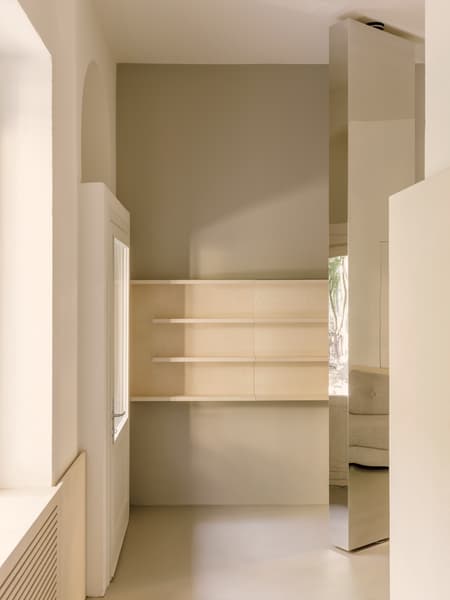 Isola Apartment