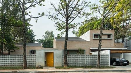 Lenka House