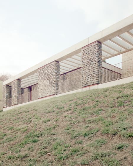 Effevu House