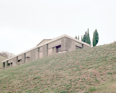 Effevu House