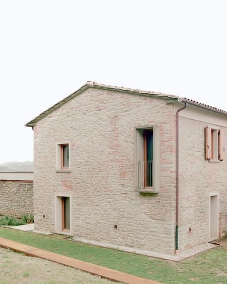 Effevu House