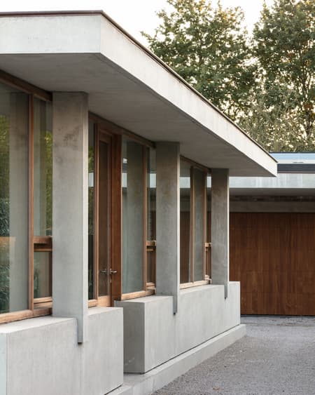 House and Veterinary Practice VD-B