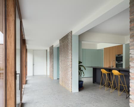 House and Veterinary Practice VD-B