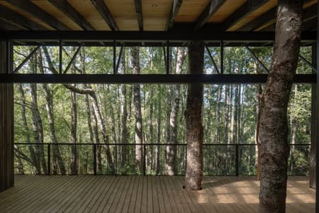 Miradores House