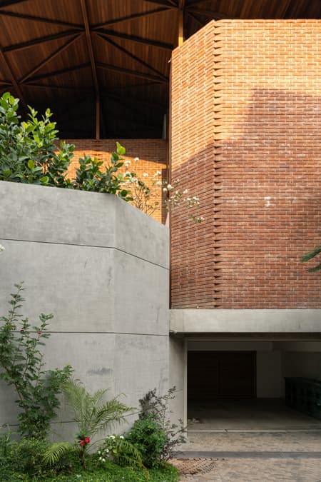 Ananda House