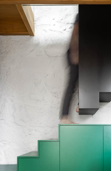 Covelo House by spaceworkers