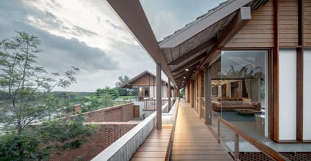 Baan SudSaenSuk