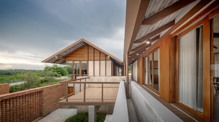 Baan SudSaenSuk