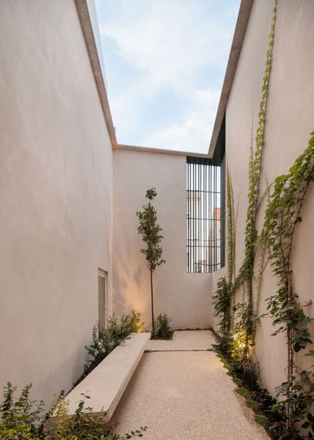 Montijo Municipal Gallery's Garden