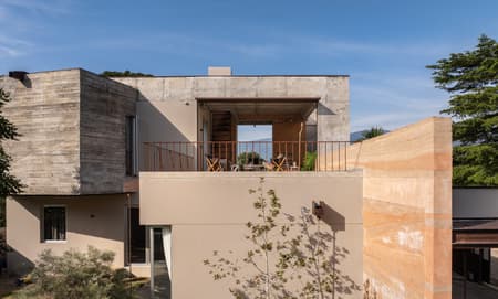 The Terrace House