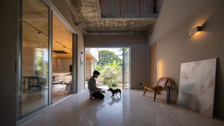 The Terrace House