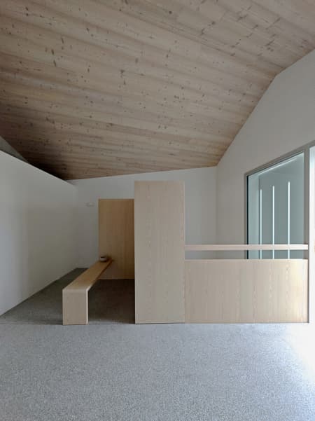 The Avber House
