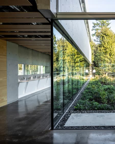 Eisai Kawashima Industrial Park Cafeteria and Office