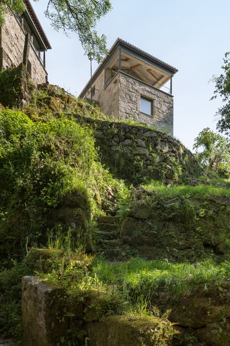The Sister Houses