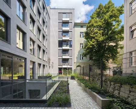 Coe48 Office and Apartment Building