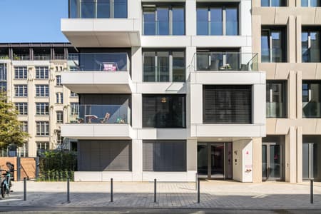 Coe48 Office and Apartment Building