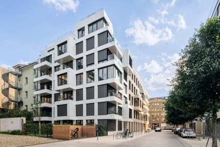 Coe48 Office and Apartment Building