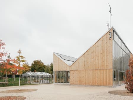 House of the Seasons
