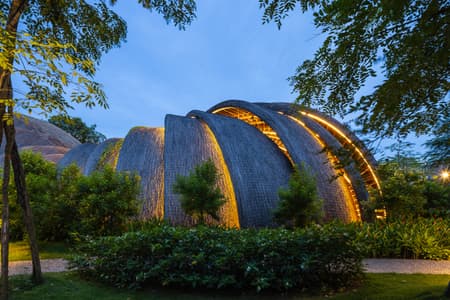 Guột Garden Club House