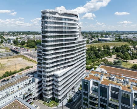 ZIPPER RKM 740 Tower