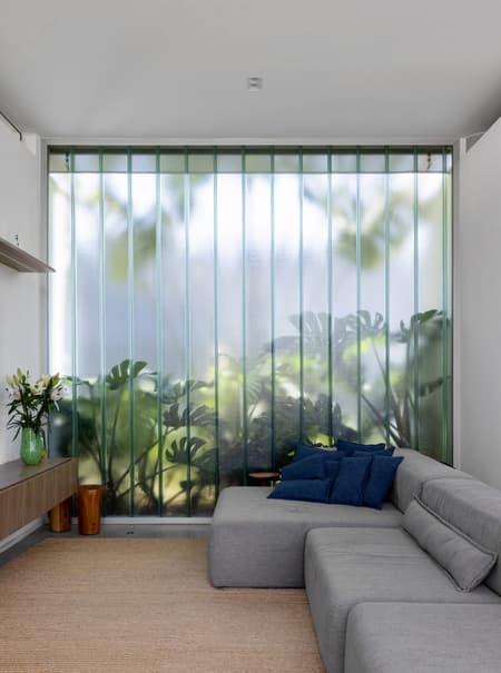 CS HOUSE