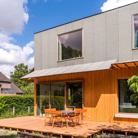House S-L