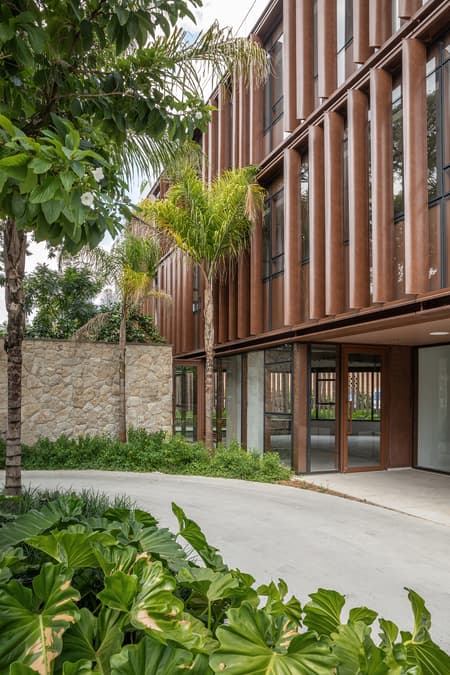 Gabriel Faria Lima Corporate