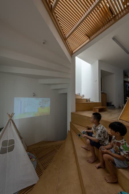 Loli House