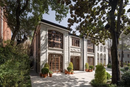 A Place for Fashion and Culture Retail Conversion