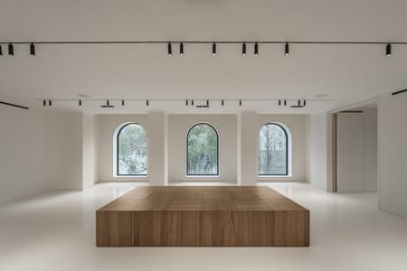 A Place for Fashion and Culture Retail Conversion