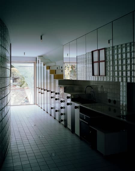 House Waves of Glass and Clouds of Metal