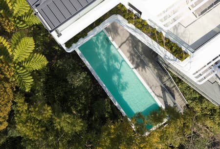 Earth-Ship House
