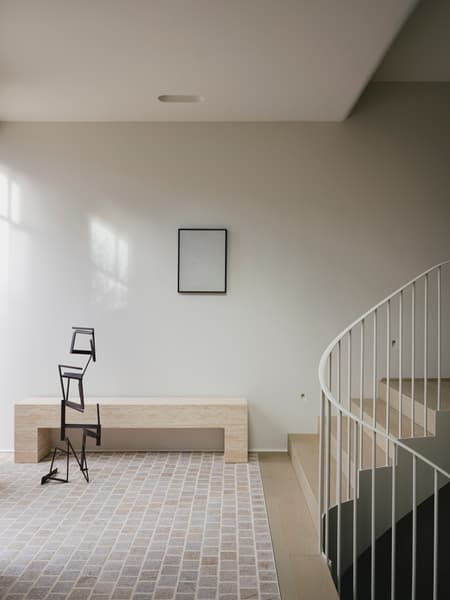 ReclaYm House