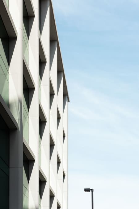 Pirelli 35 Office Building