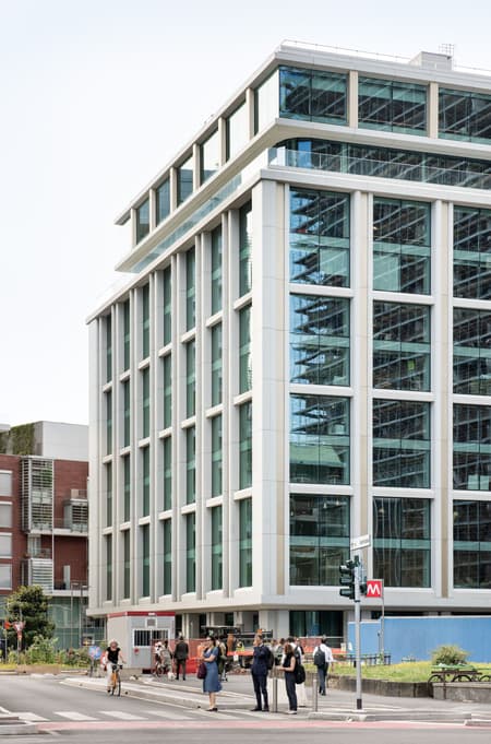 Pirelli 35 Office Building