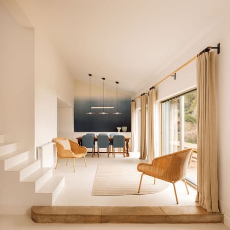 House Azóia AIP