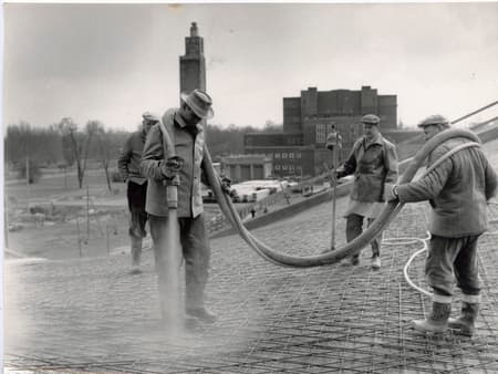 Hyparschale Building Hall