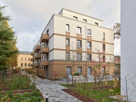 VILVIF Senior Residence