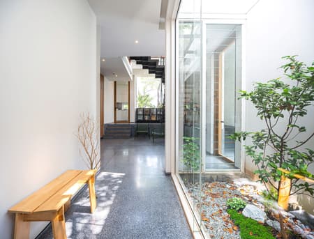 T+N House