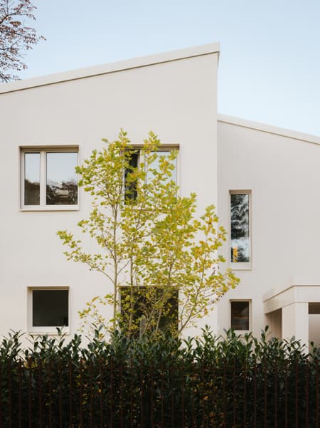 OneTwoHouse