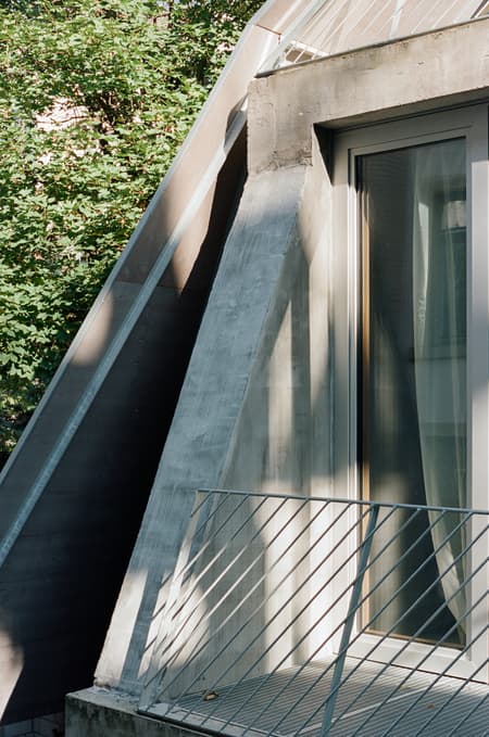 Gott Apartment Building