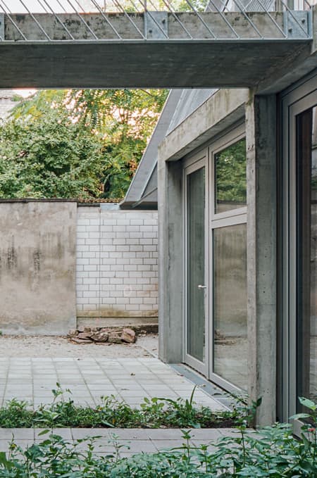 Gott Apartment Building