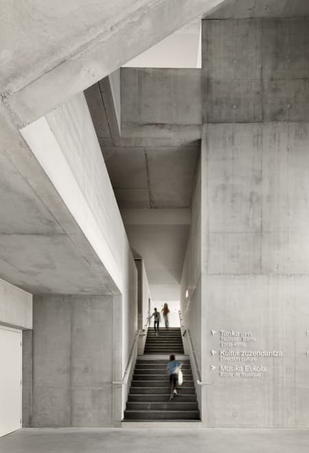 Saint-Jean-de-Luz Cultural Cente