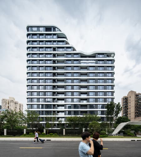 K. Wah Riverside E18 Residence