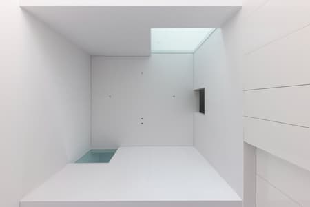 F10 House