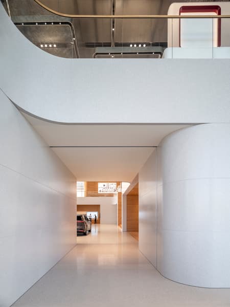 https://www.archdaily.com/1016724/nio-house-hefei-xinqiao-industrial-park-shl