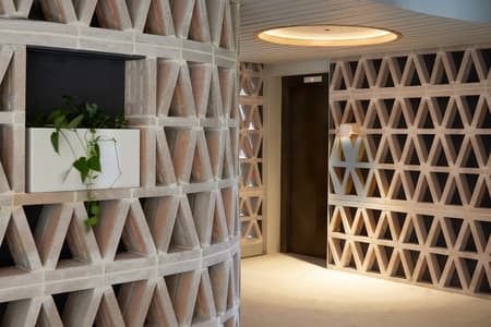 Pointe Living Apartment 