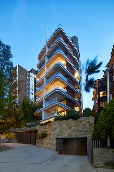 Pointe Living Apartment 